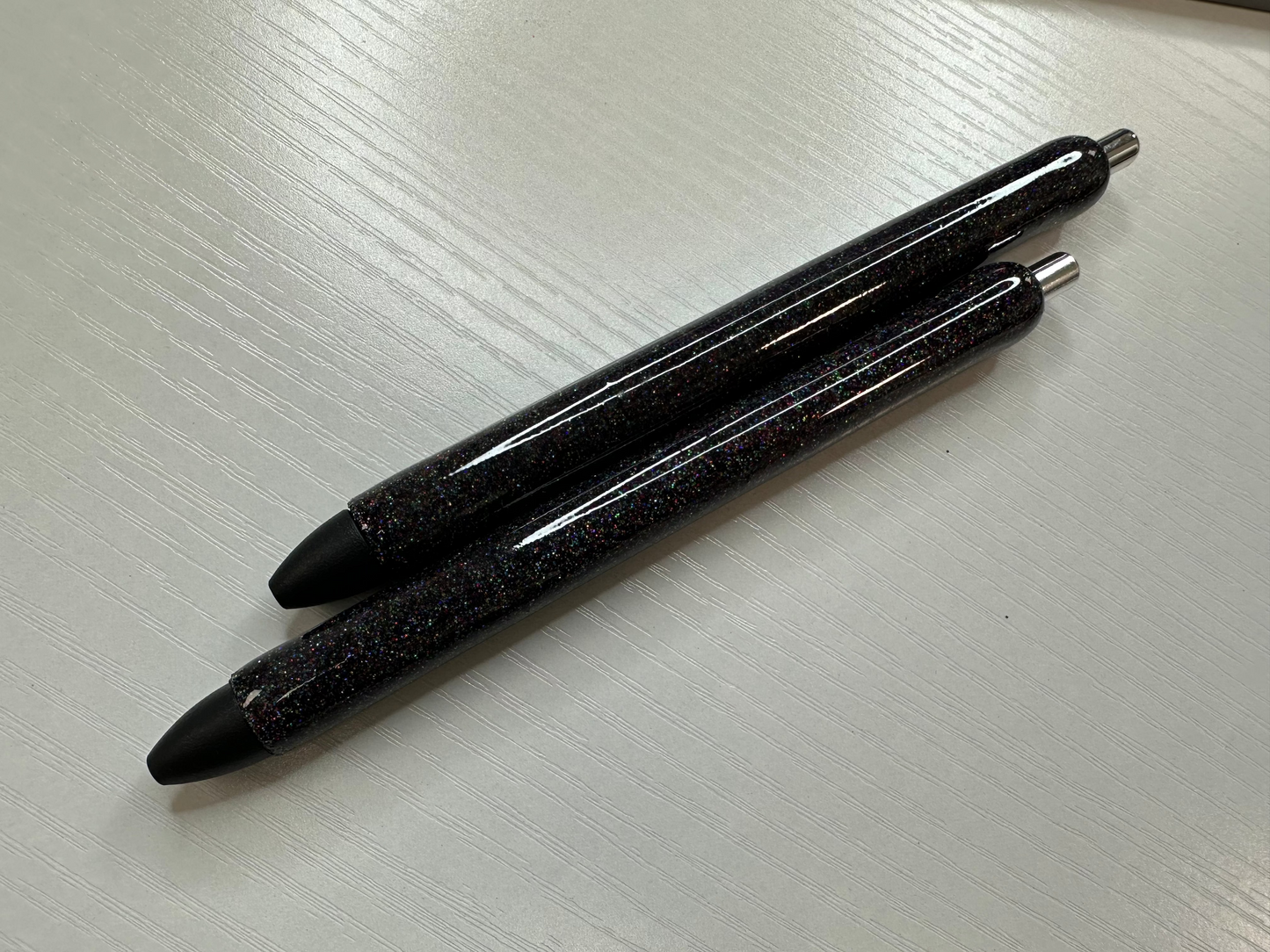 Pre-made Glitter Pen - black multi color